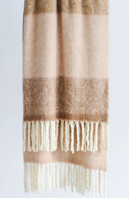 Arundel Throw - Blush