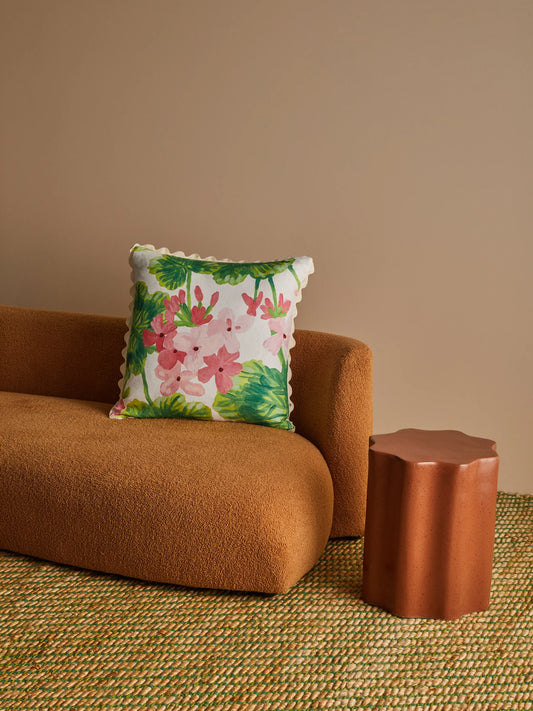 Geranium Multi Cushion + Inner 60x60