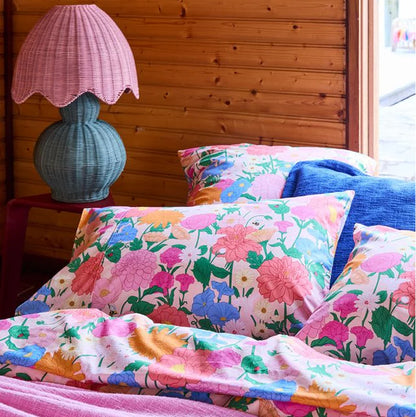 Follow The Sun Pillowcase - Standard Set