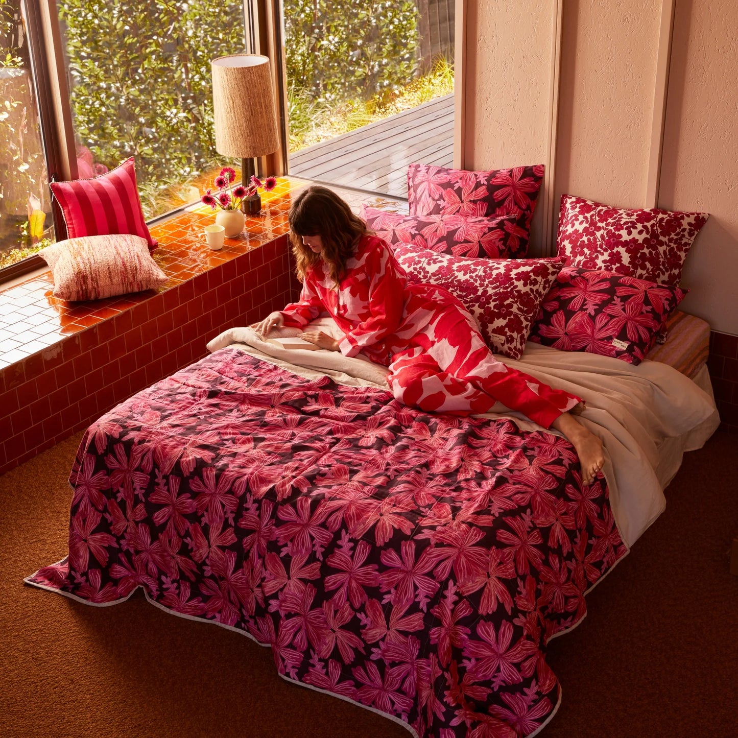 Mave Rosetta Pink Quilted Throw