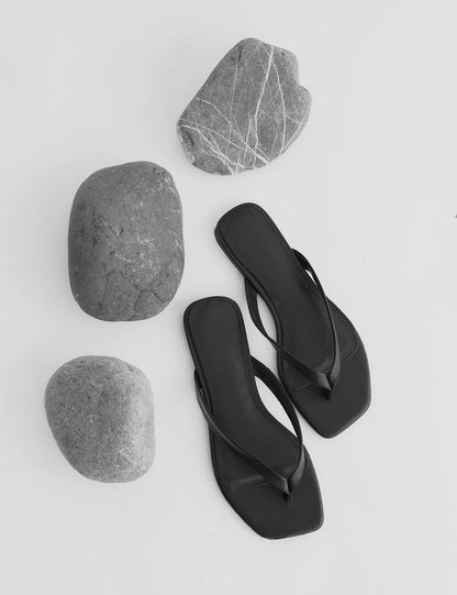 Square Toe Thong