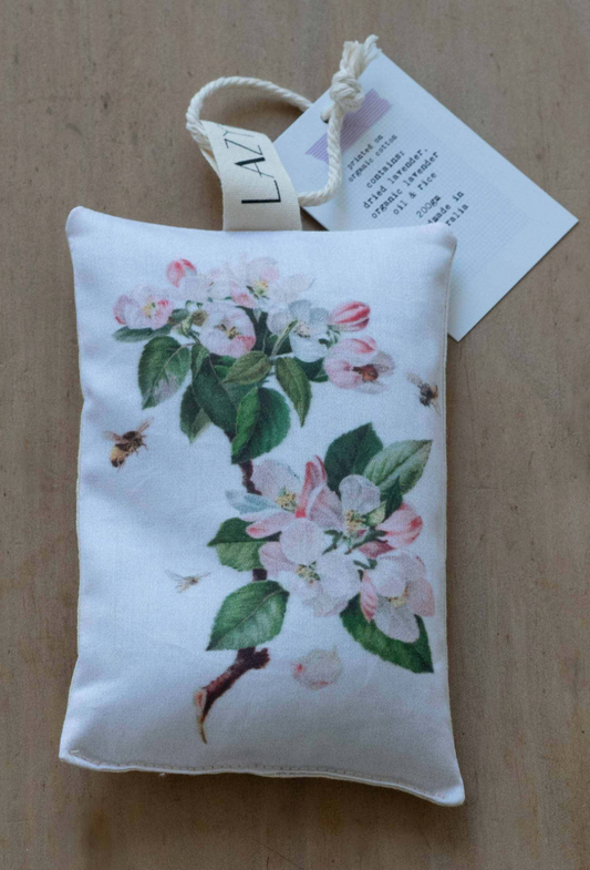 Lavender Scented Sachet - Bee