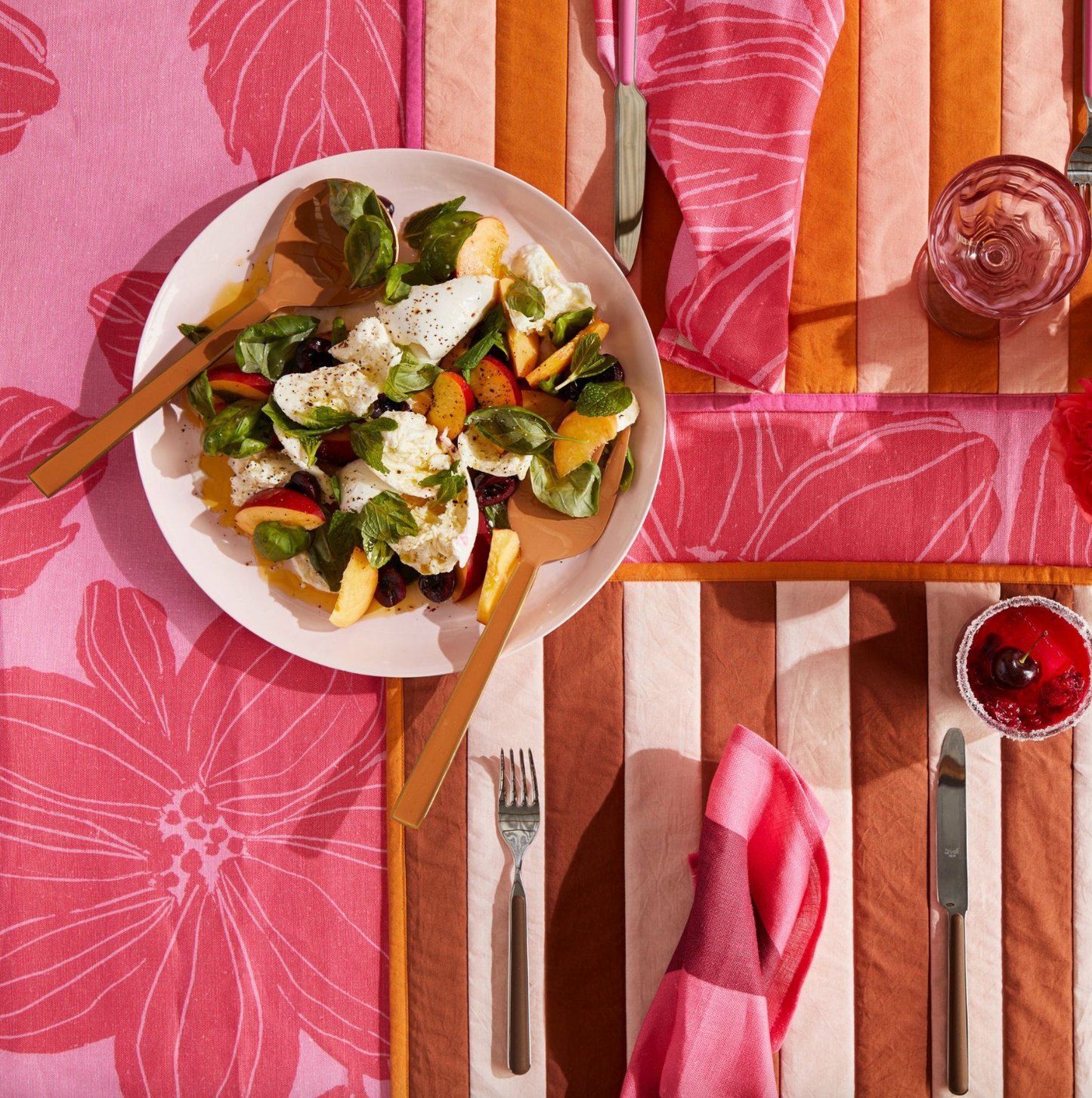 Margot Tablecloth - Pink