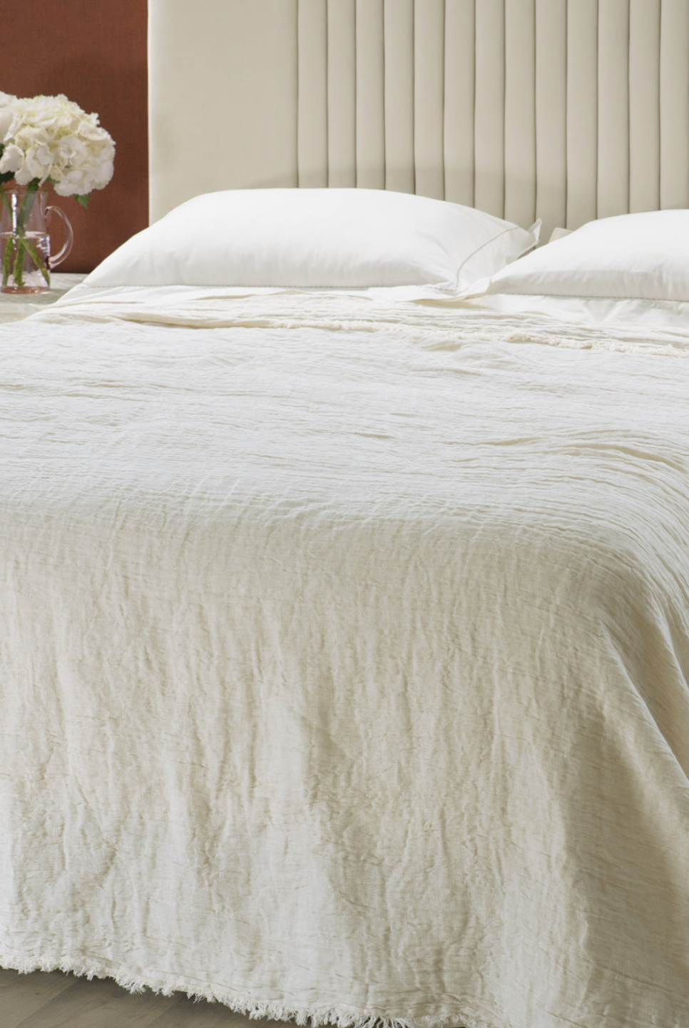 Leggera Oatmeal Linen Blanket