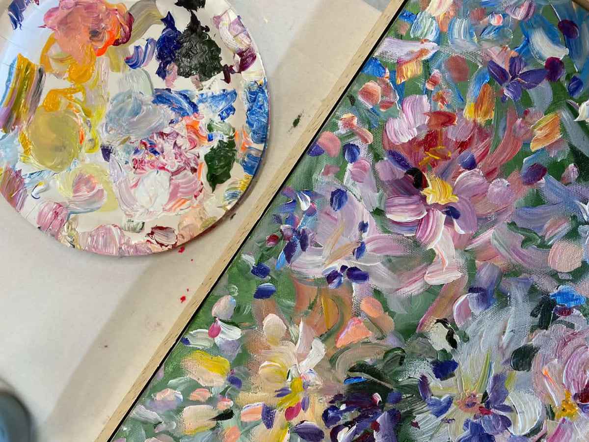 Hello Darling X Michelle Neale Canvas Floral Painting Workshop