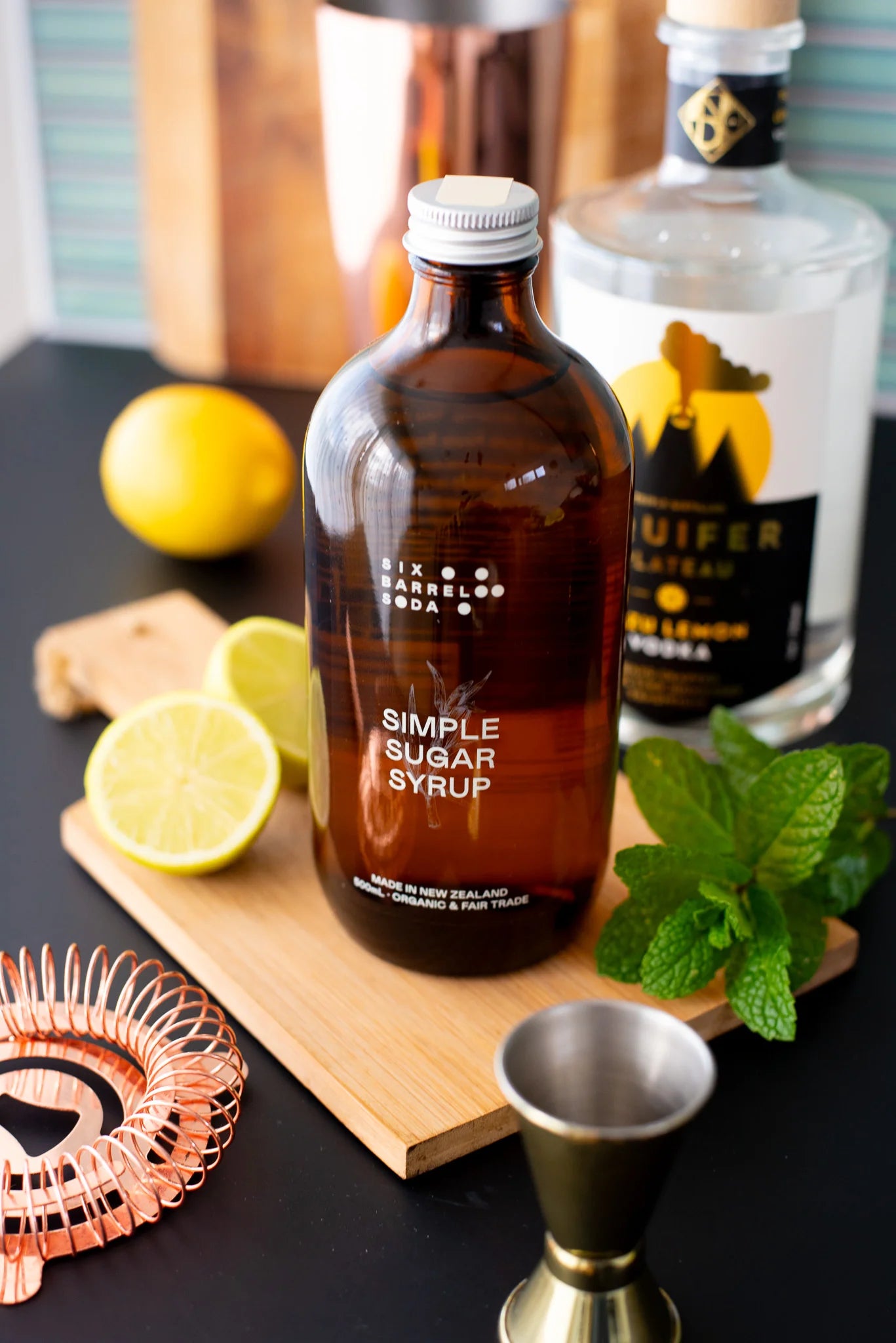 Simple Sugar Syrup – Hello Darling
